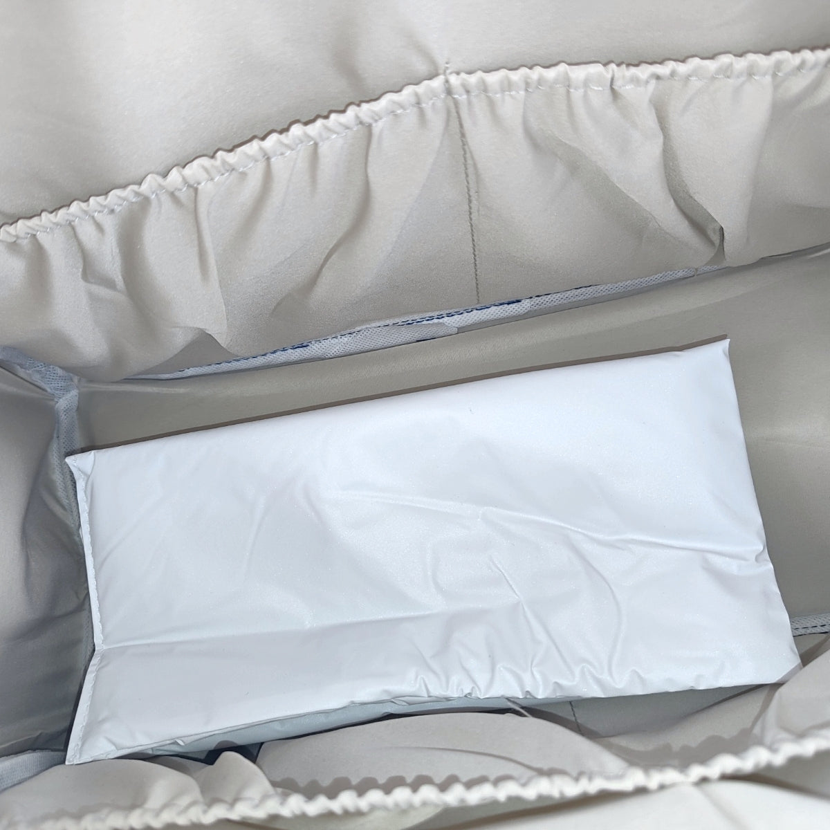 Bolso pañalero Lazo - N18