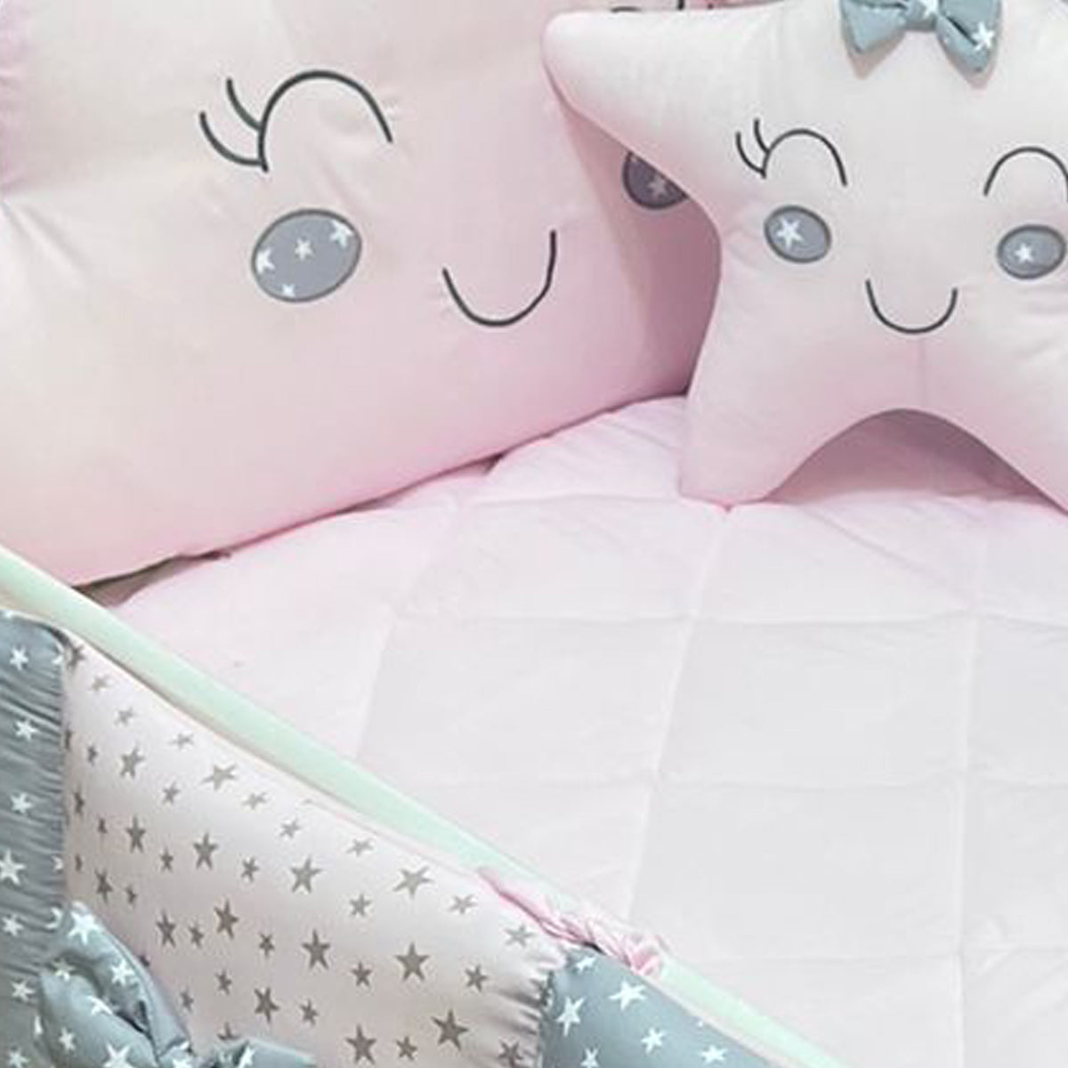 Set de Cuna y 4 protectores - Prestige - Cielo Rosado