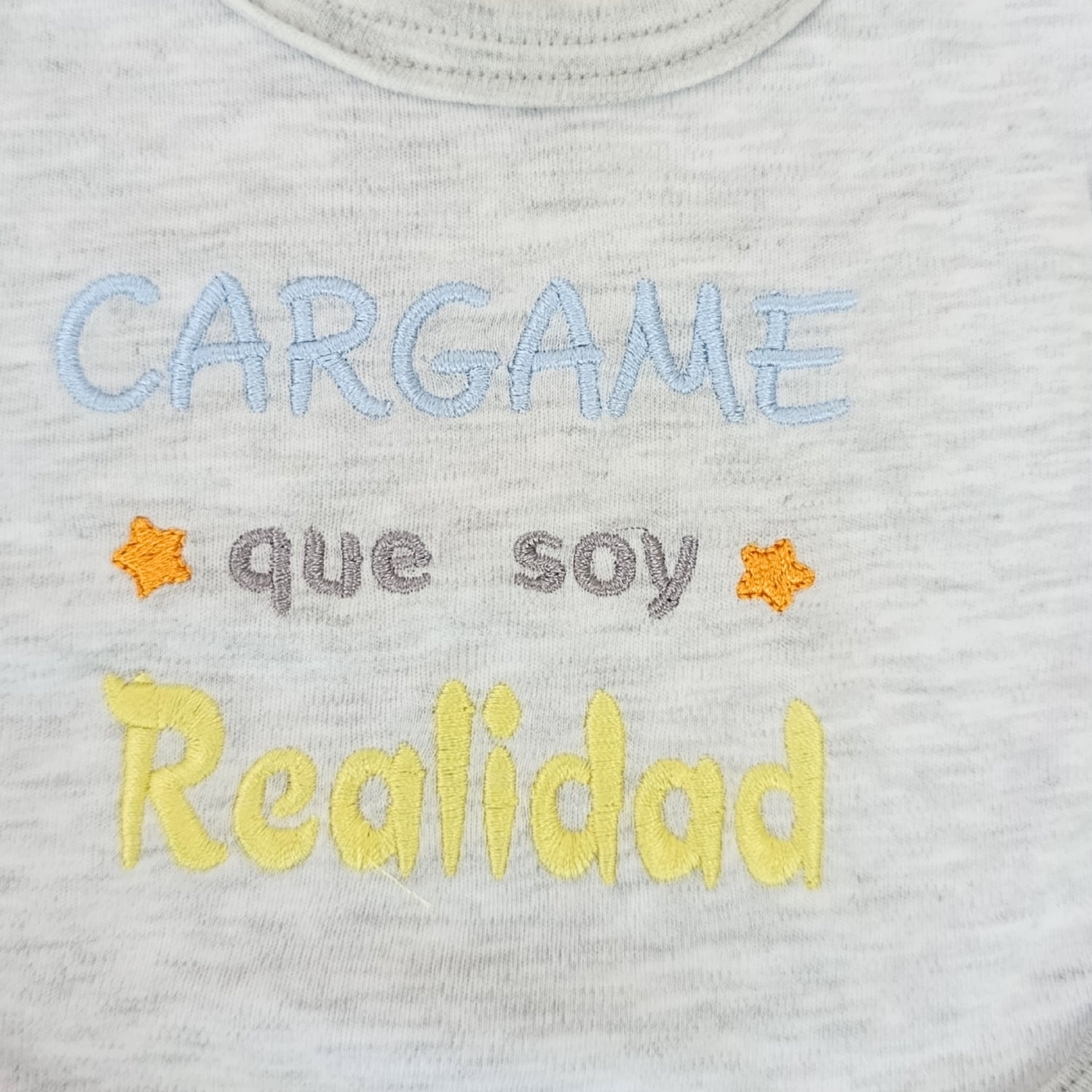 Babero en algodón Con Broche - N32