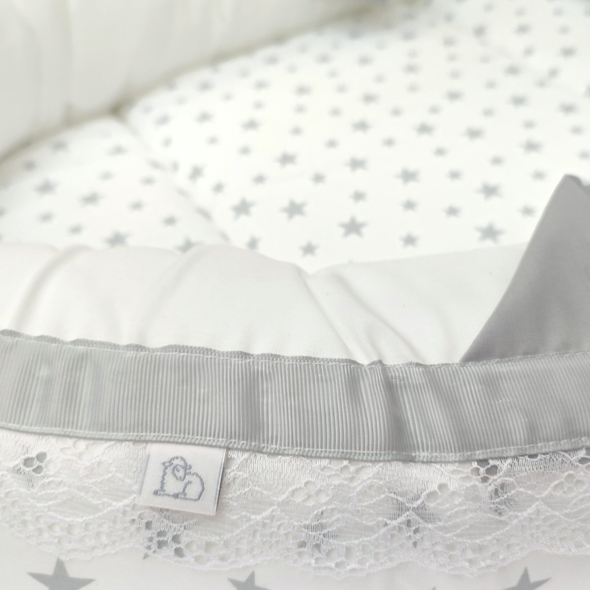 Nido Colecho Expandible Jumbo Estrellas - Blanco